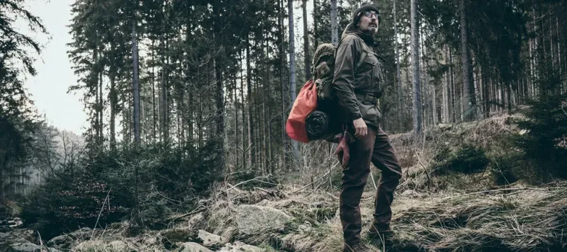 Наша команда экспертов с большим опытом в bushcraft оснастила брюки 4 практичными карманами
